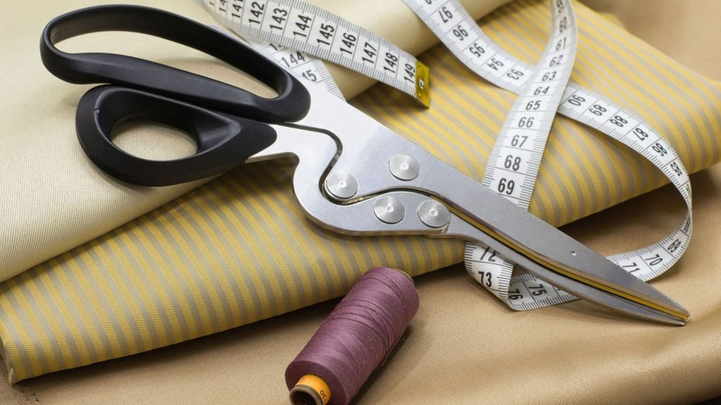 How Do Tailors Ensure Perfect Fit and Style?
