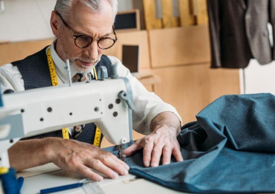 How Can Tailoring Improve the Lifespan of Your Clothes?