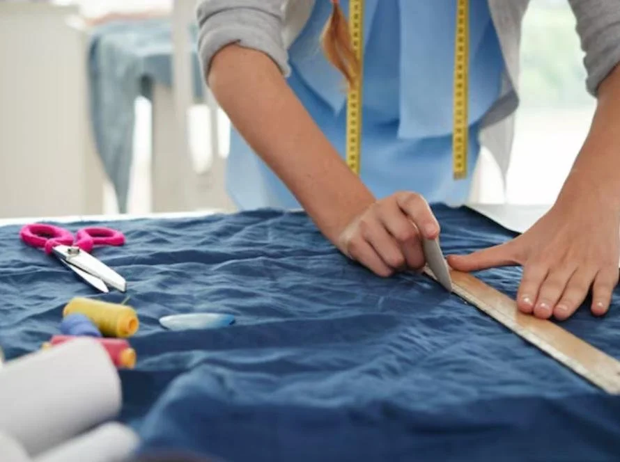 How to Find an Affordable Yet High-Quality Tailor?